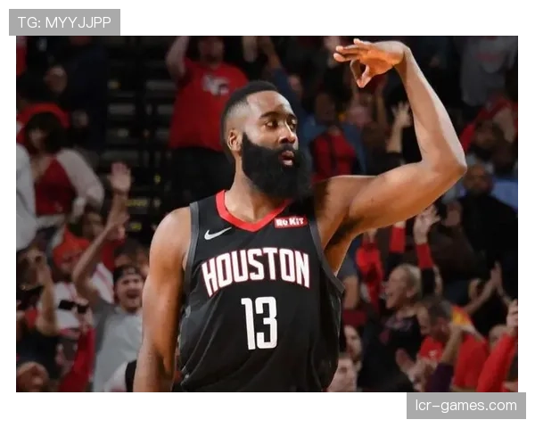 奥德加德状态回暖，引领球队战术革新与精神重塑