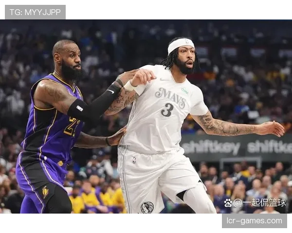 戴维斯赛场上的霸气和他家里那堆奢侈品，一点都不搭呐！